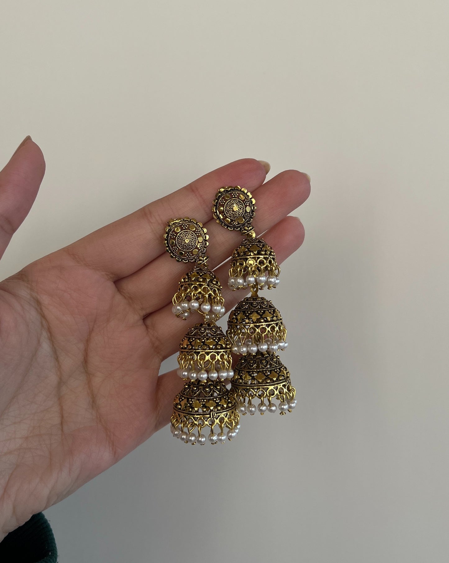 Huma Jhumkas