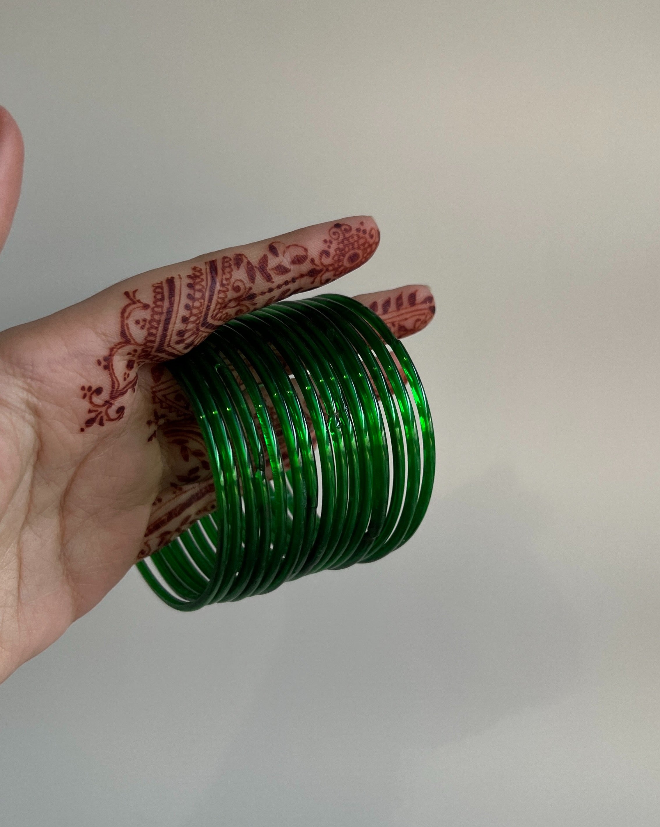 Mor Glass bangles