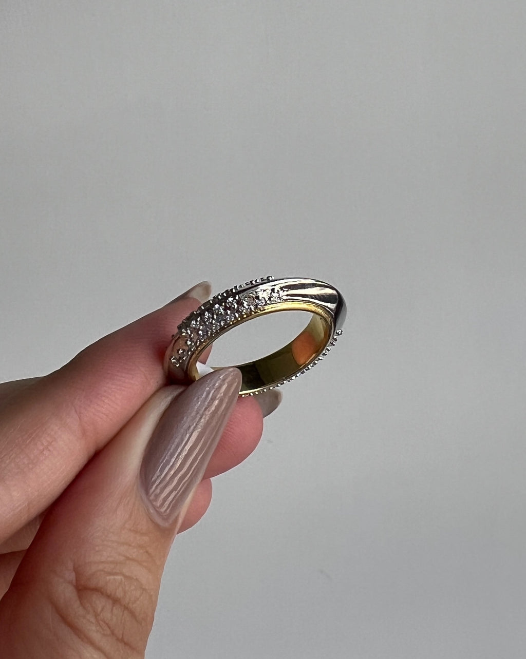 Syra Ring
