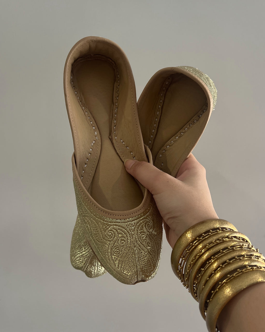 Sona Leather Khussa