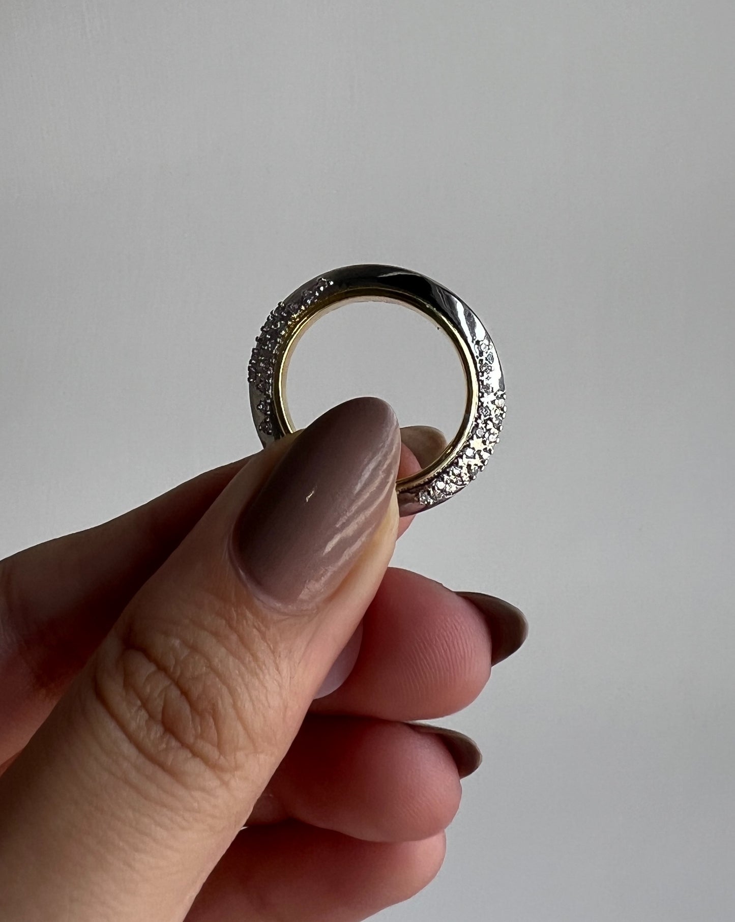 Syra Ring
