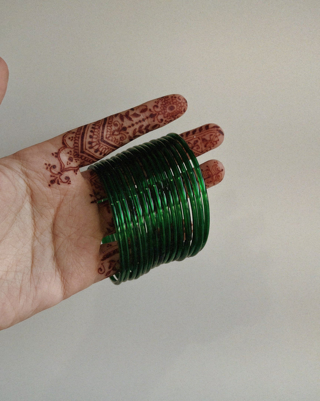 Mor Glass bangles