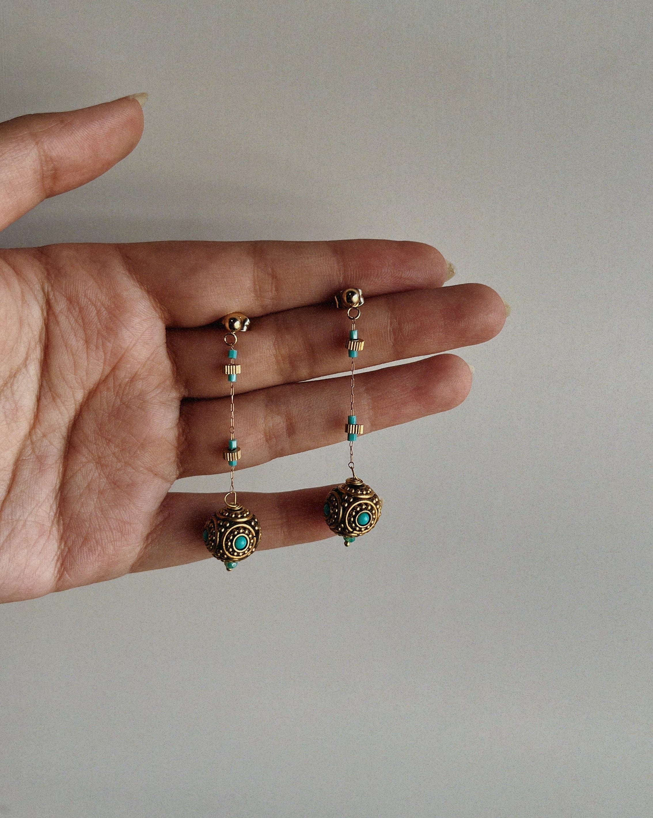 Saliha Earrings