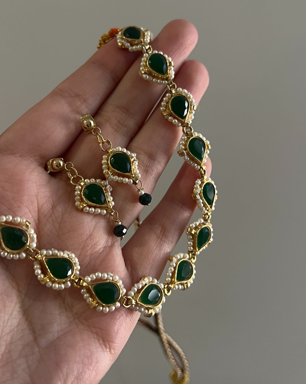 Vaneeza Choker Set - Green