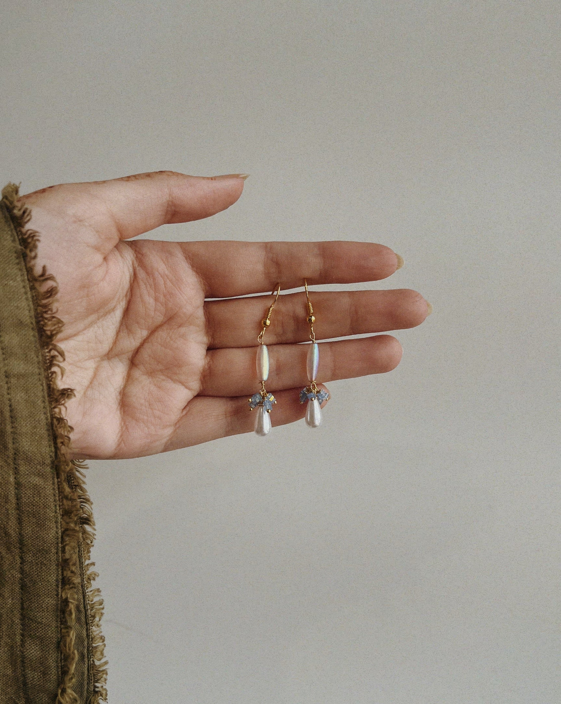 Arsila Earrings