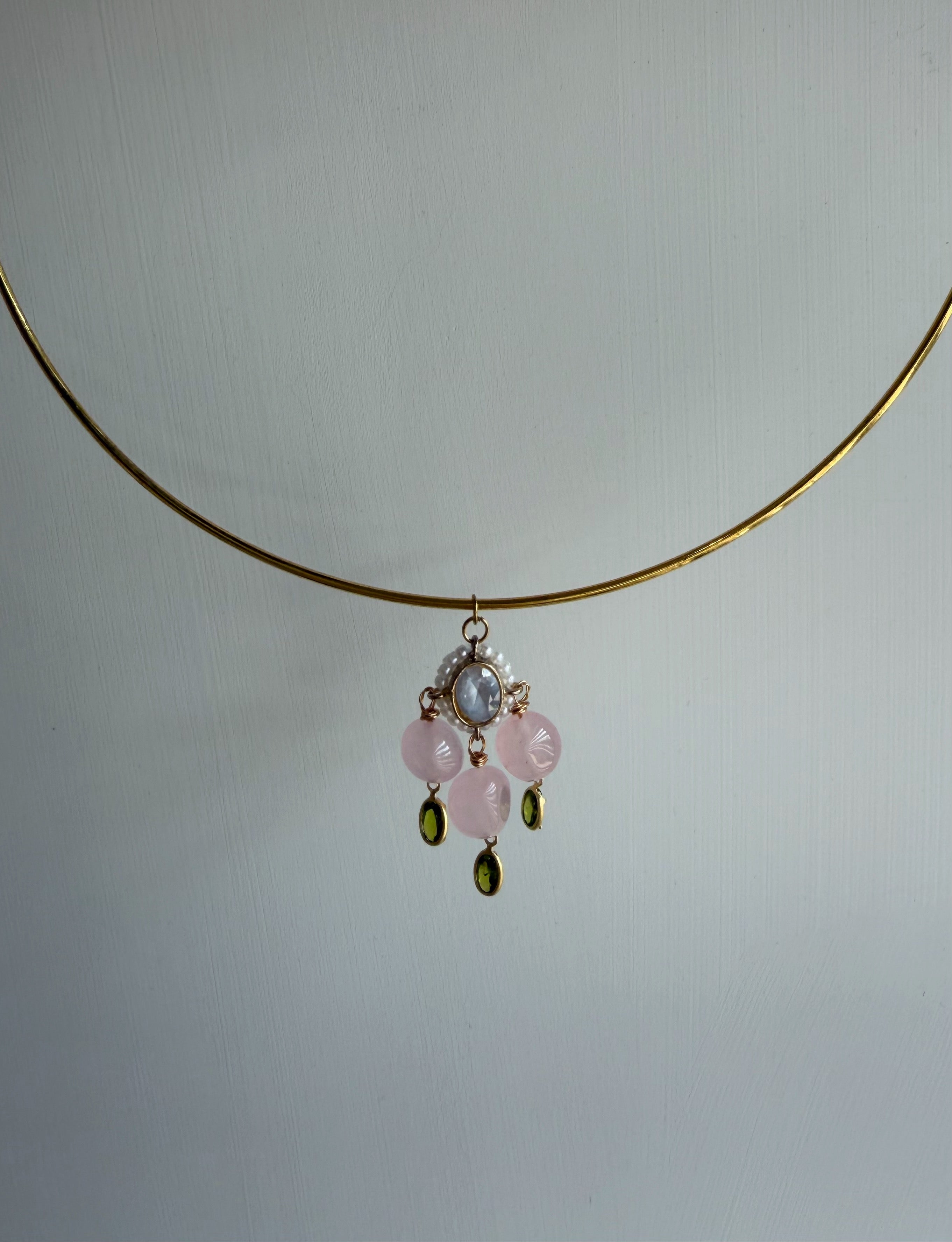 Kashmiri Chai Choker