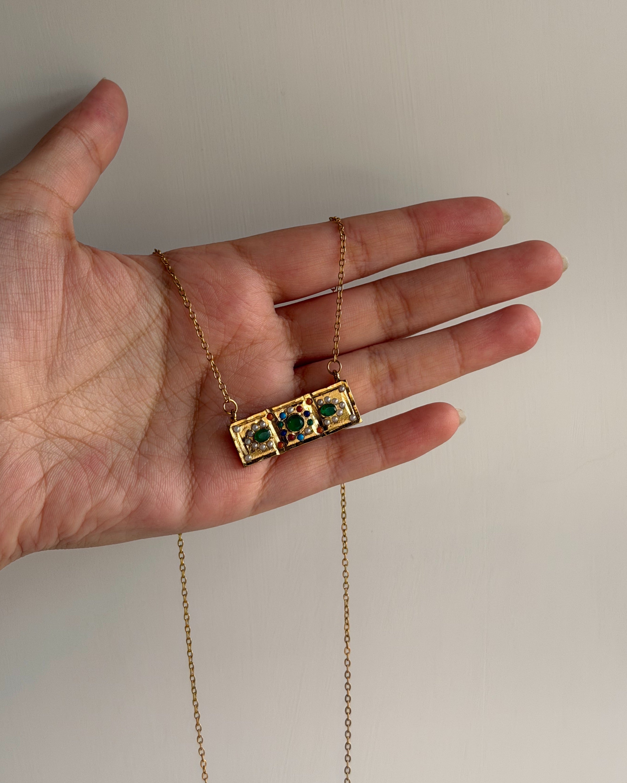 Sundas Necklace