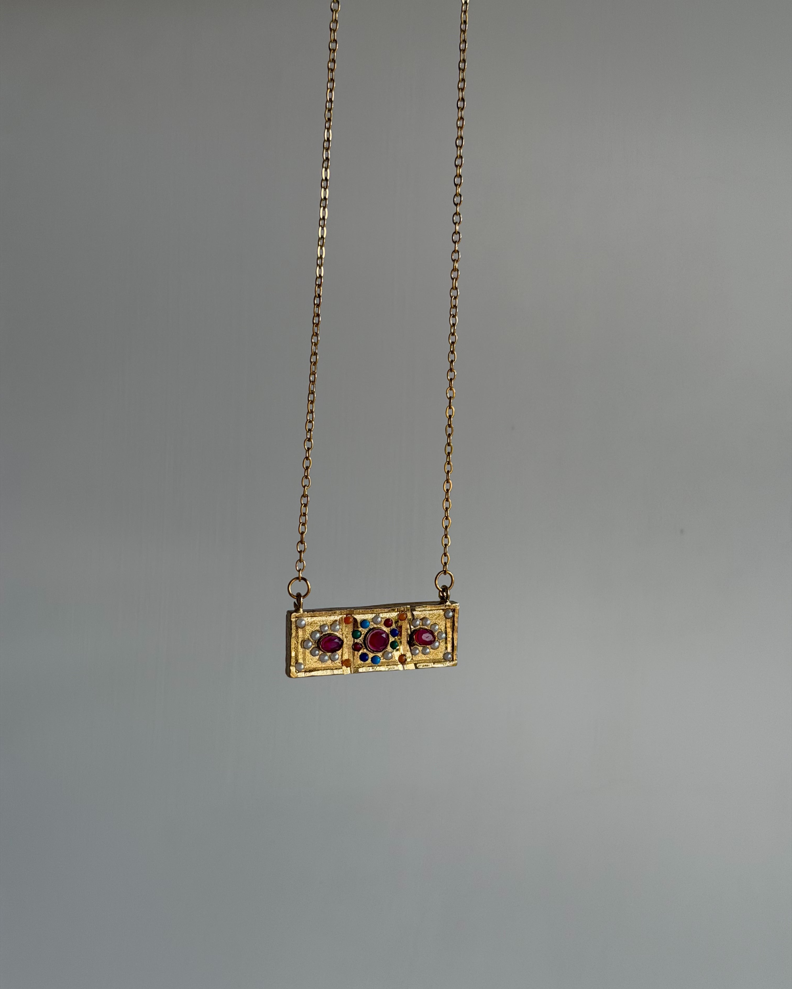 Sundas Necklace