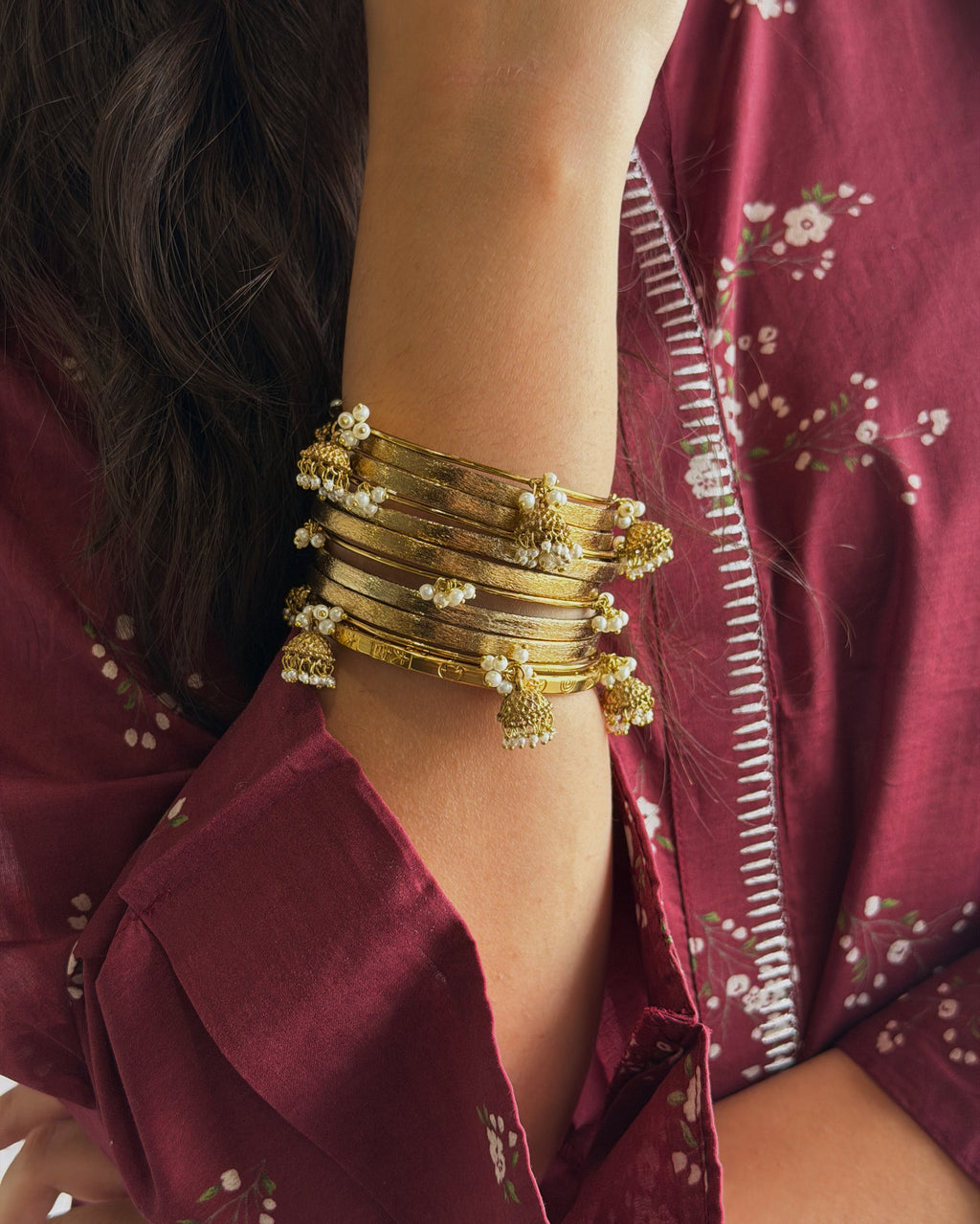 Jhumki Bangle Set
